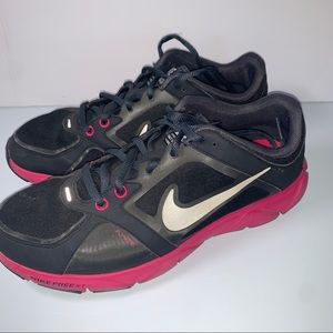 Nike Women's 415257-007 Fit Athletic Running Shoes